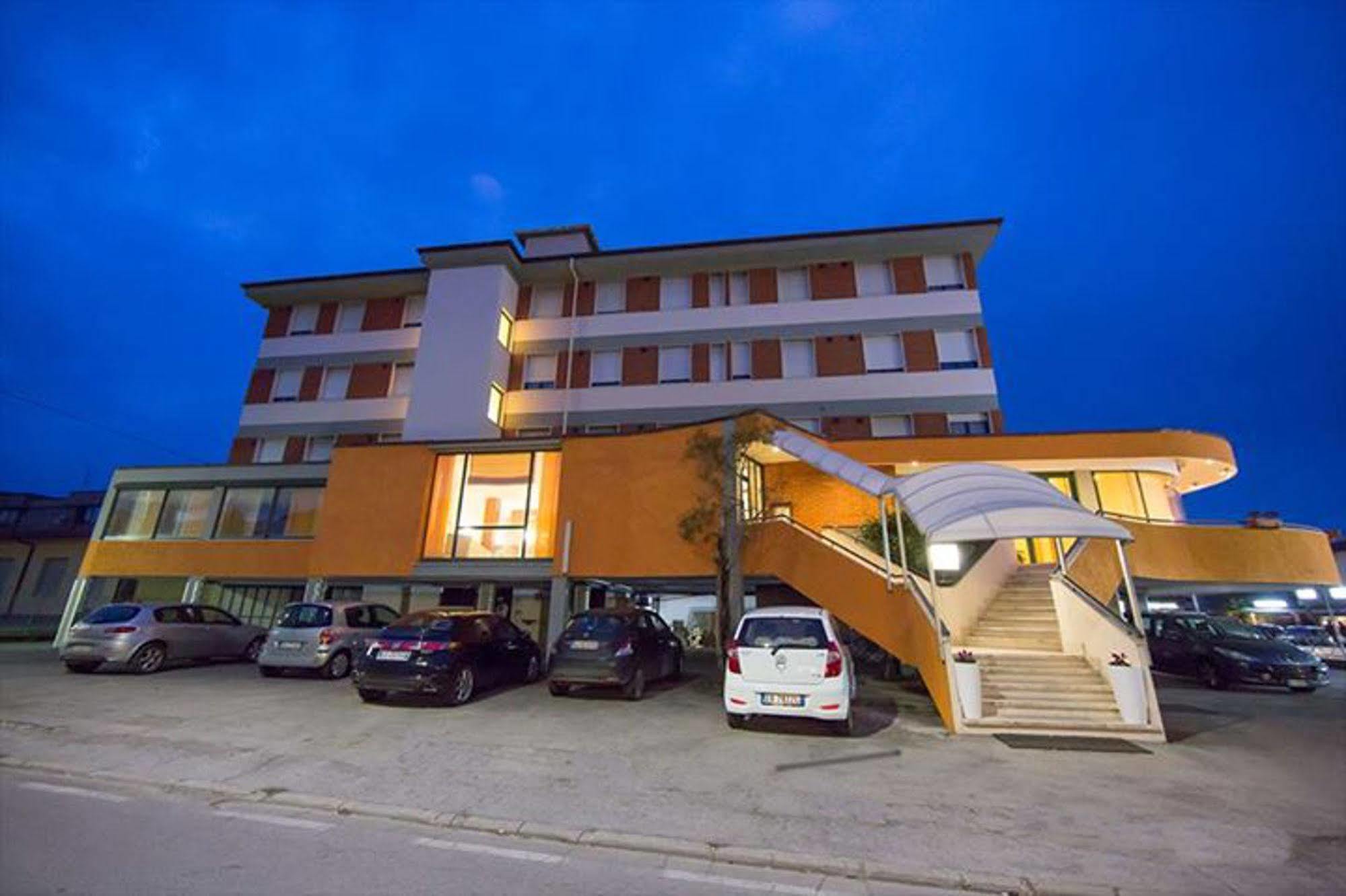 Hotel Toscana Figline Valdarno Exteriér fotografie